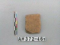 藏品(褐色夾砂陶口緣)的圖片